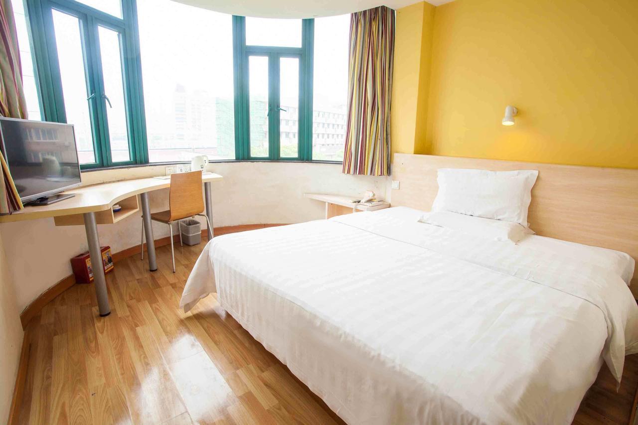 365 Hotel Haimen Chambre photo